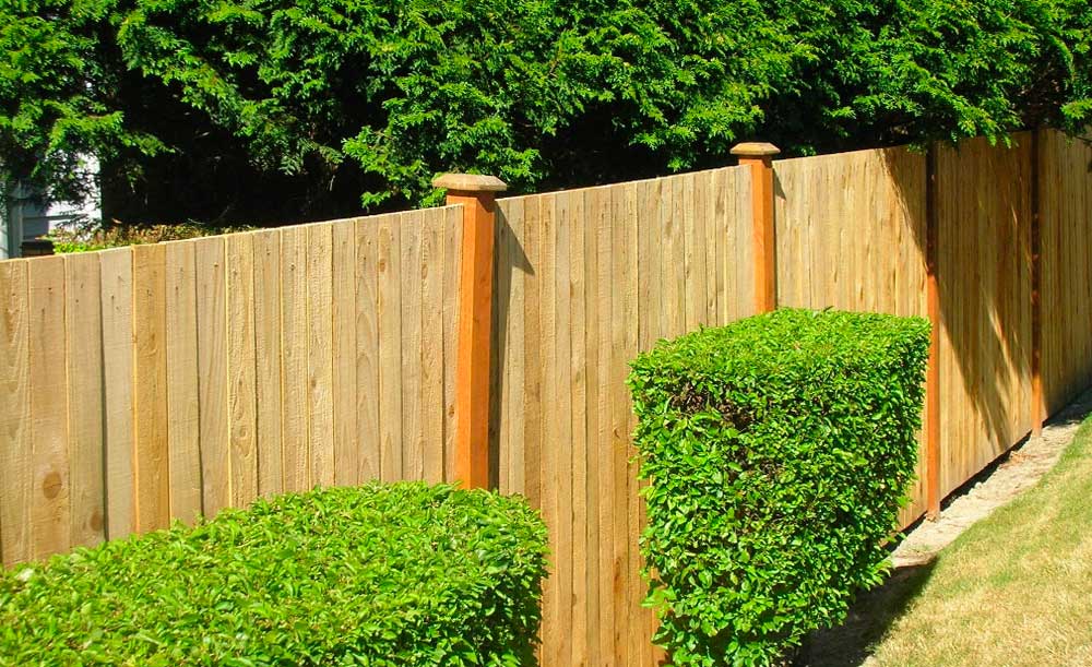 Estate style cedar fence