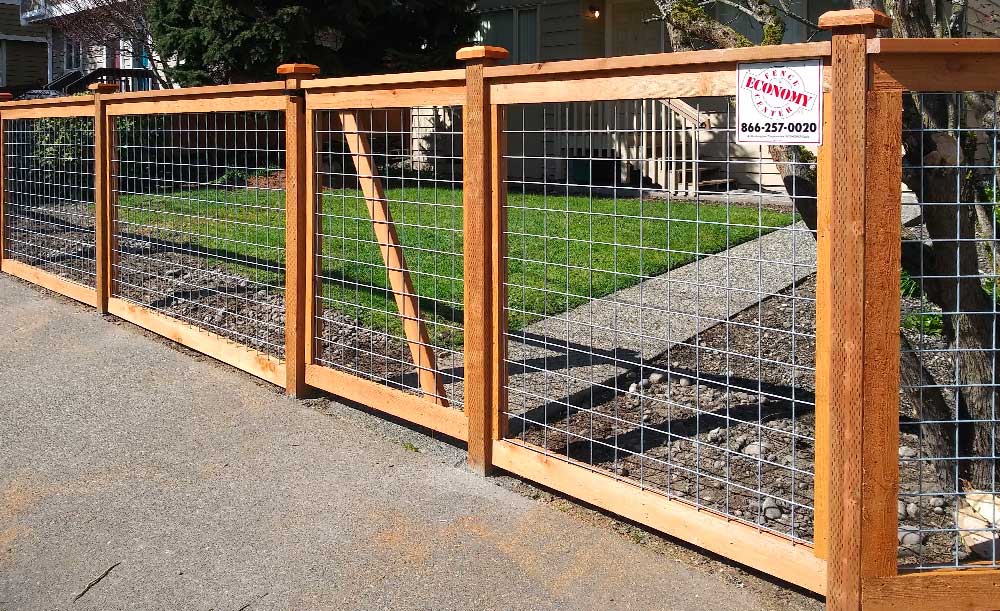 Hi-Fi cedar framed style fence with galvanized panels and single gate