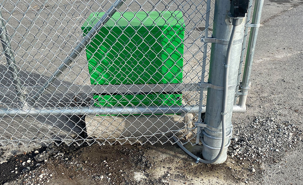 Industrial Gate operator and mounting pad